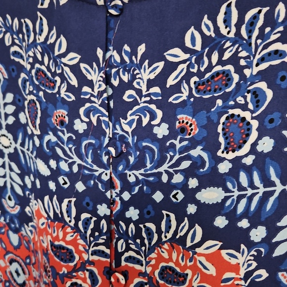 Sleeveless Navy and Coral Printed Tank Top - Picture 4 of 4